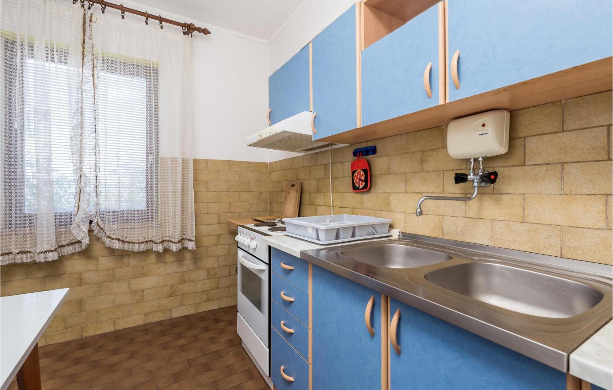 Amazing Apartment In Senj With House Sea View Ngoại thất bức ảnh